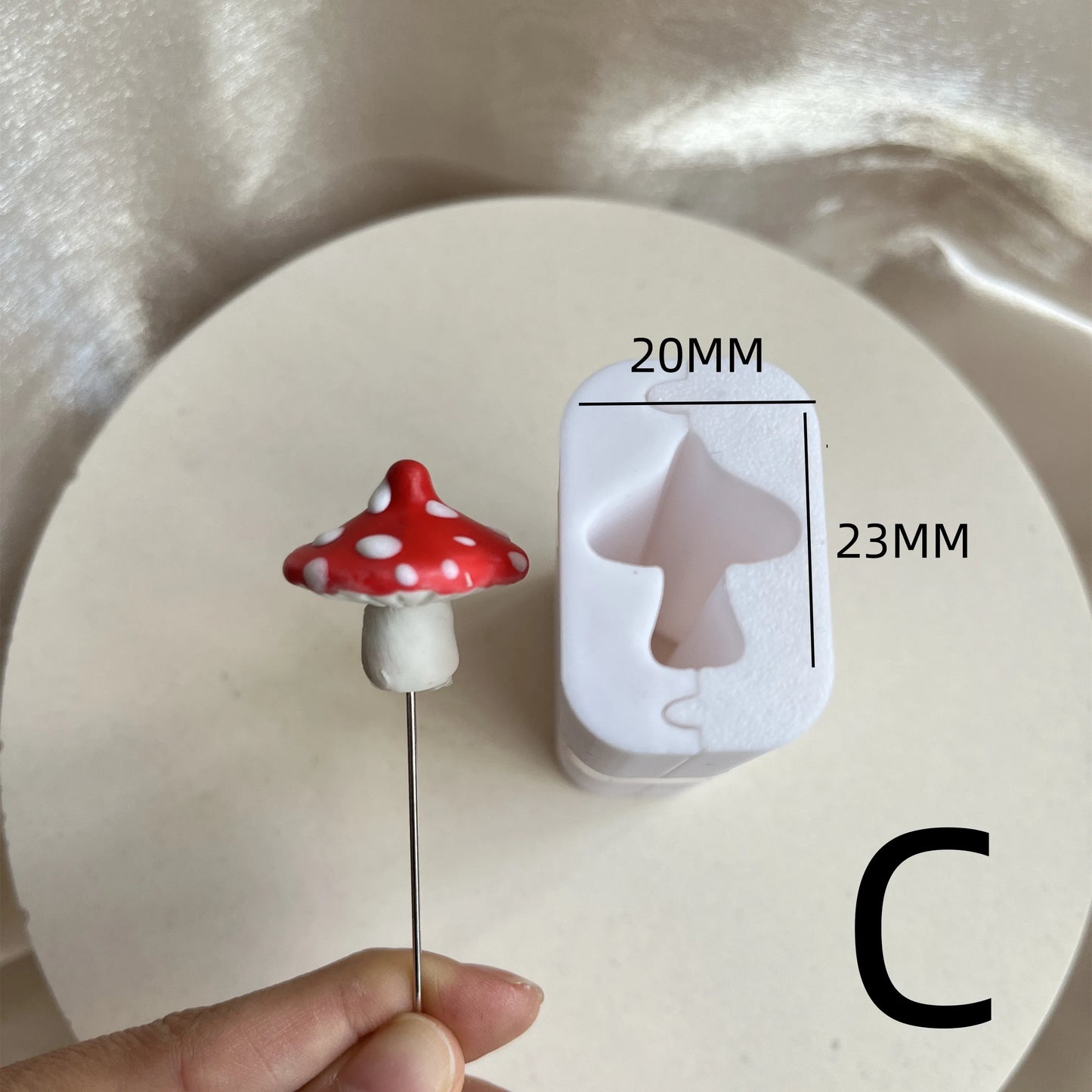 Polymer Clay Bead Roller Mini Easter Egg & Scale Texture Tools – Custom Round Ball Roller for Special-Shaped Beads and Earring Making