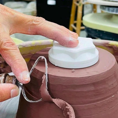 Pottery Spinner Tool – Clay Throwing and Trimming Stabilizer for Centering & Smoothing Ceramic Pieces