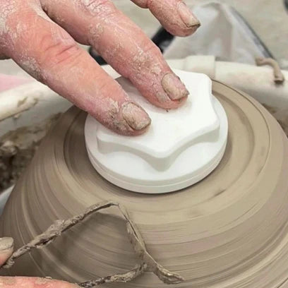 Pottery Spinner Tool – Clay Throwing and Trimming Stabilizer for Centering & Smoothing Ceramic Pieces